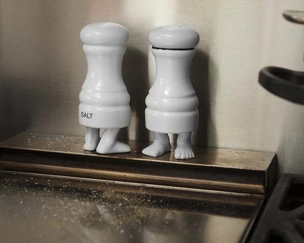 Footed Salt And Pepper