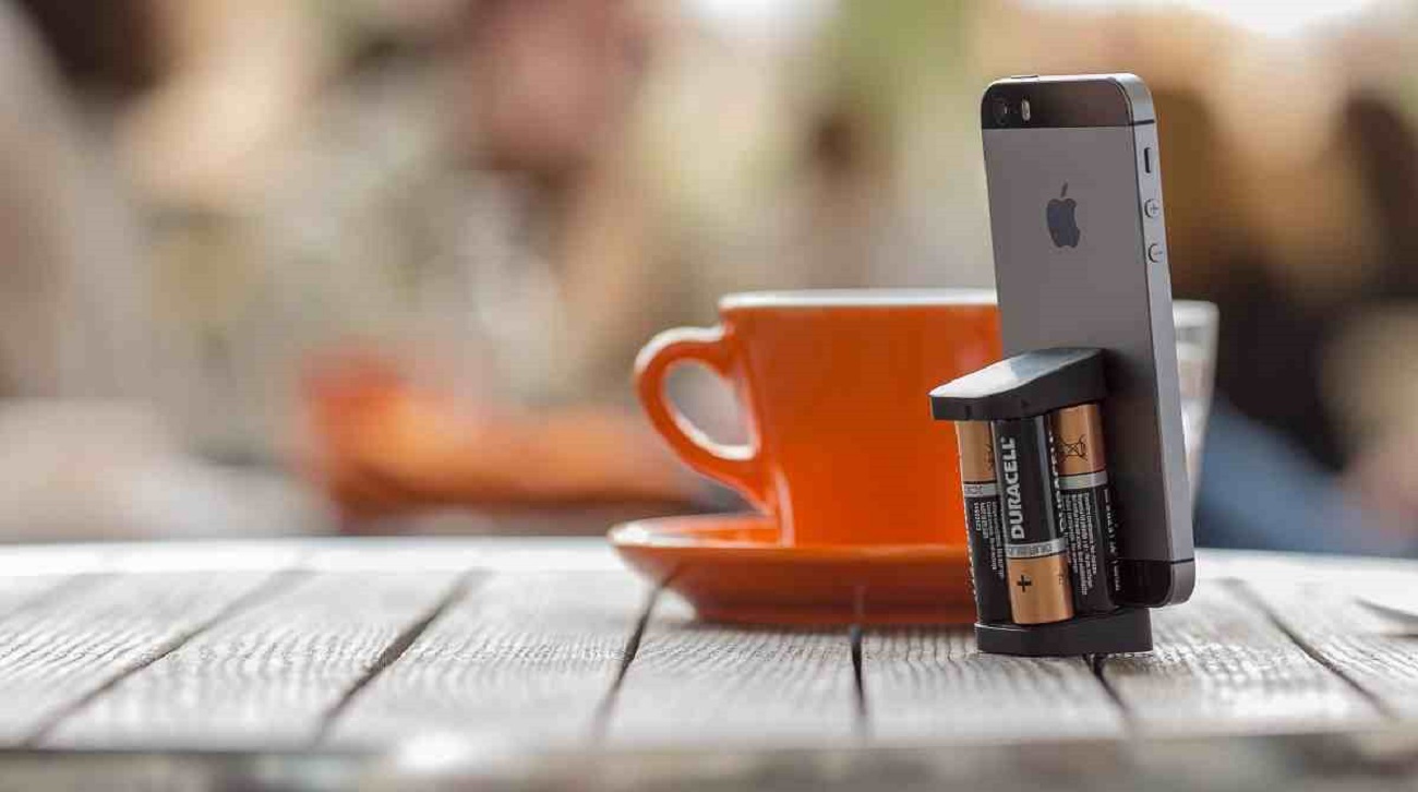 Oivo – The Smallest iPhone Charger On-the-go
