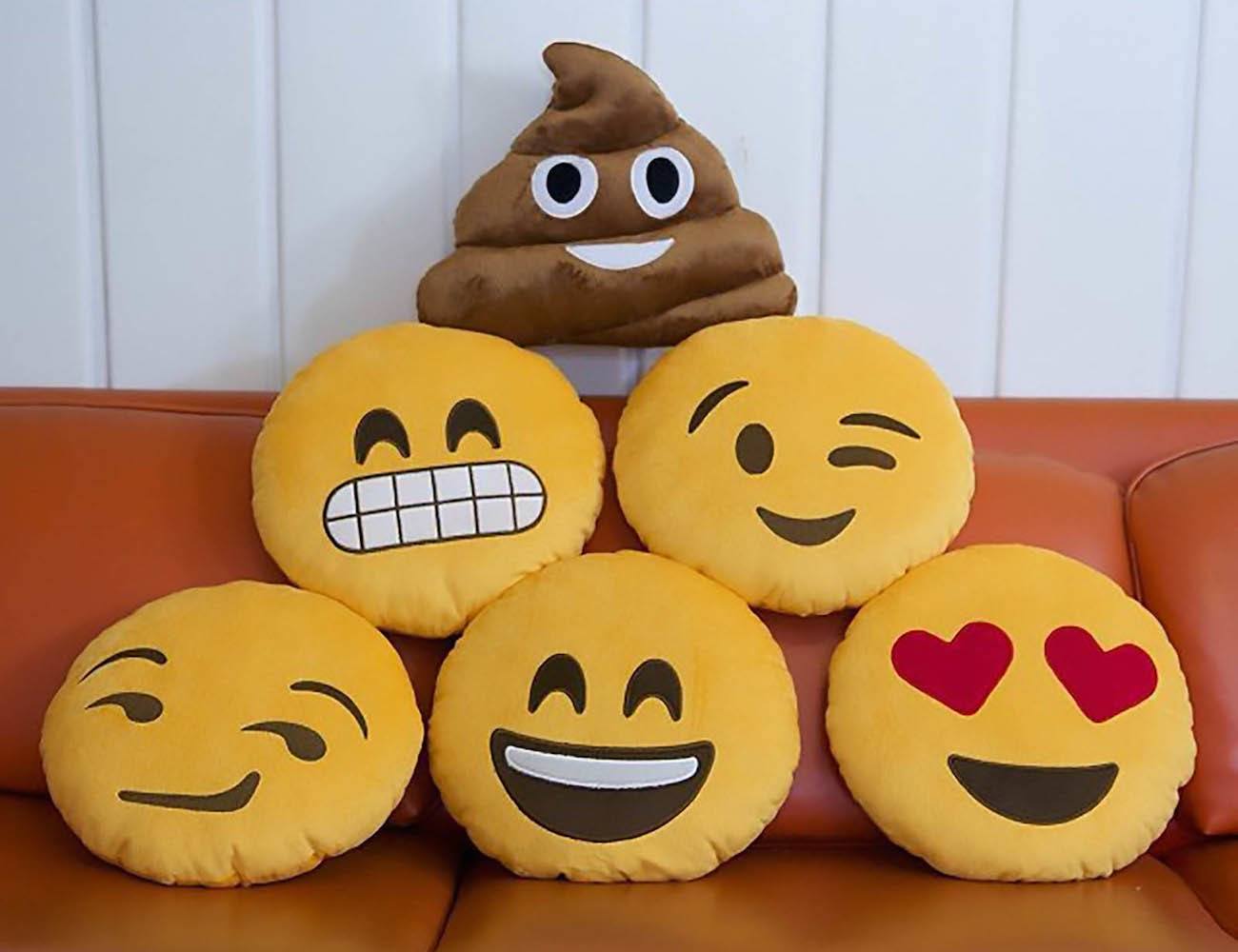 Emoji-Pillows-by-Throwboy-005.jpg