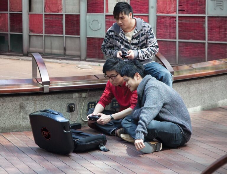 Portable Gaming Environment by GAEMS