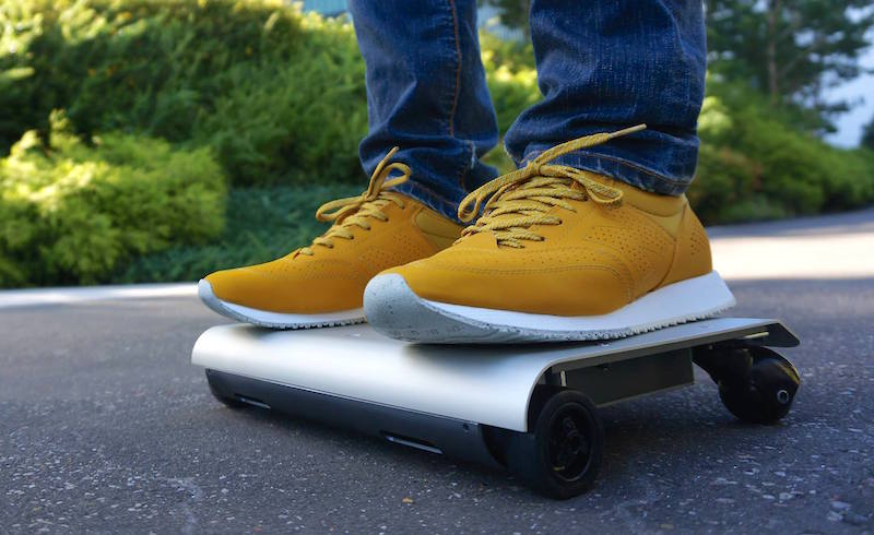 WalkCar Is an Electric Skateboard That Fits in Your Bag