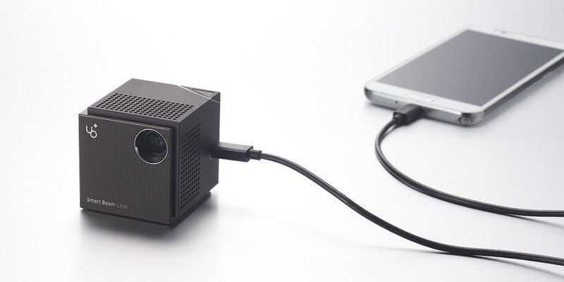 UO Smart Beam Laser Pico Projector