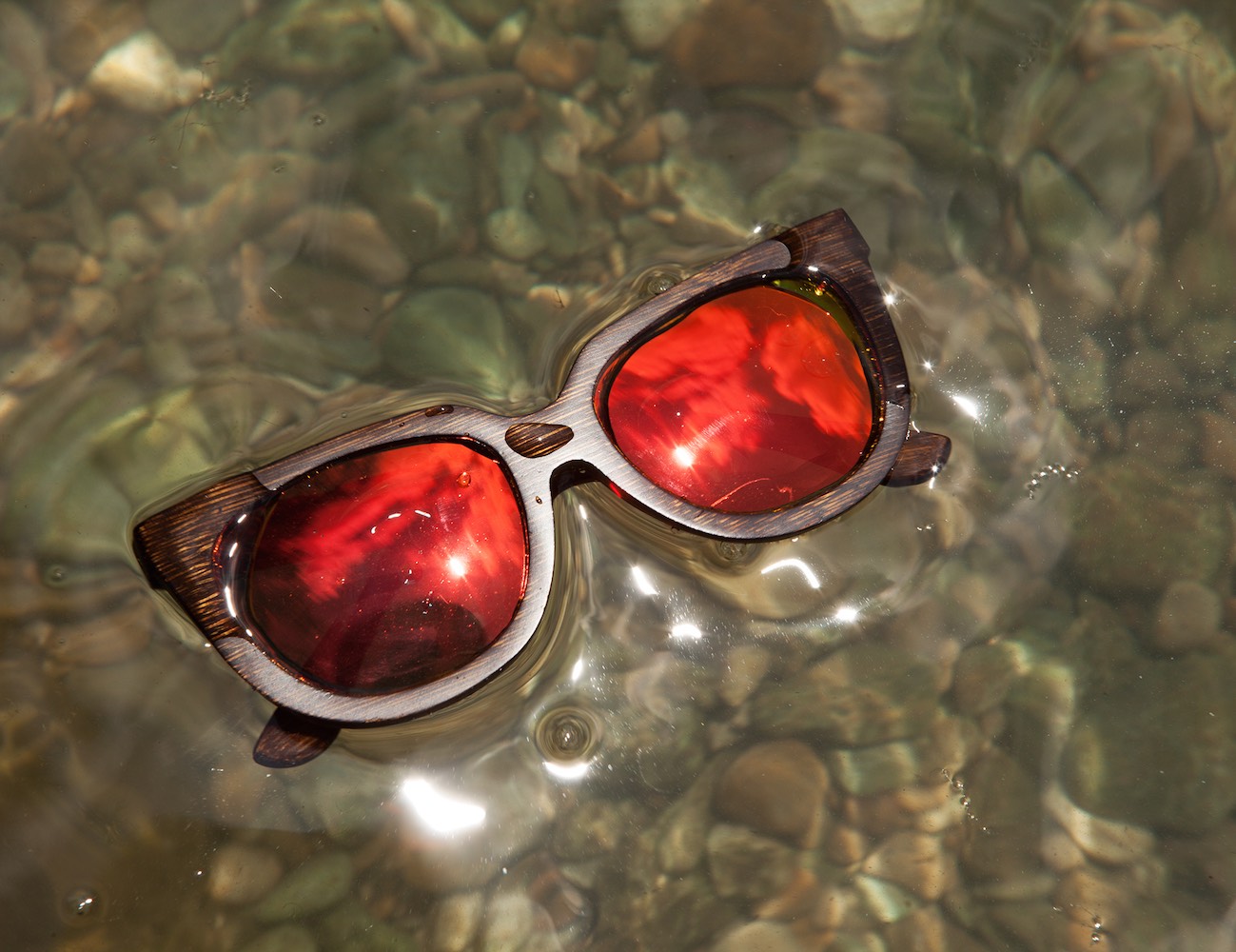 Nomad ATA – Bamboo Sunglasses That Float!