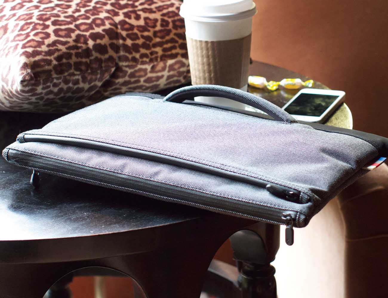 Zurich 11” Laptop Case by Lexdray – Ideal Protection for Laptops, Tablets and E-Readers