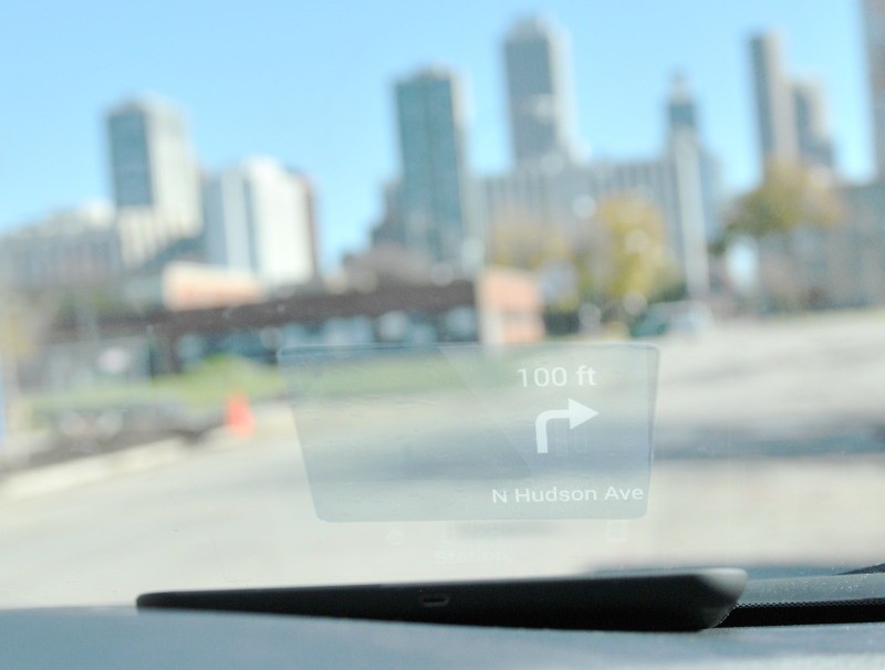 Carloudy Heads-up Display Uses E-Ink for Spectacular Battery Life