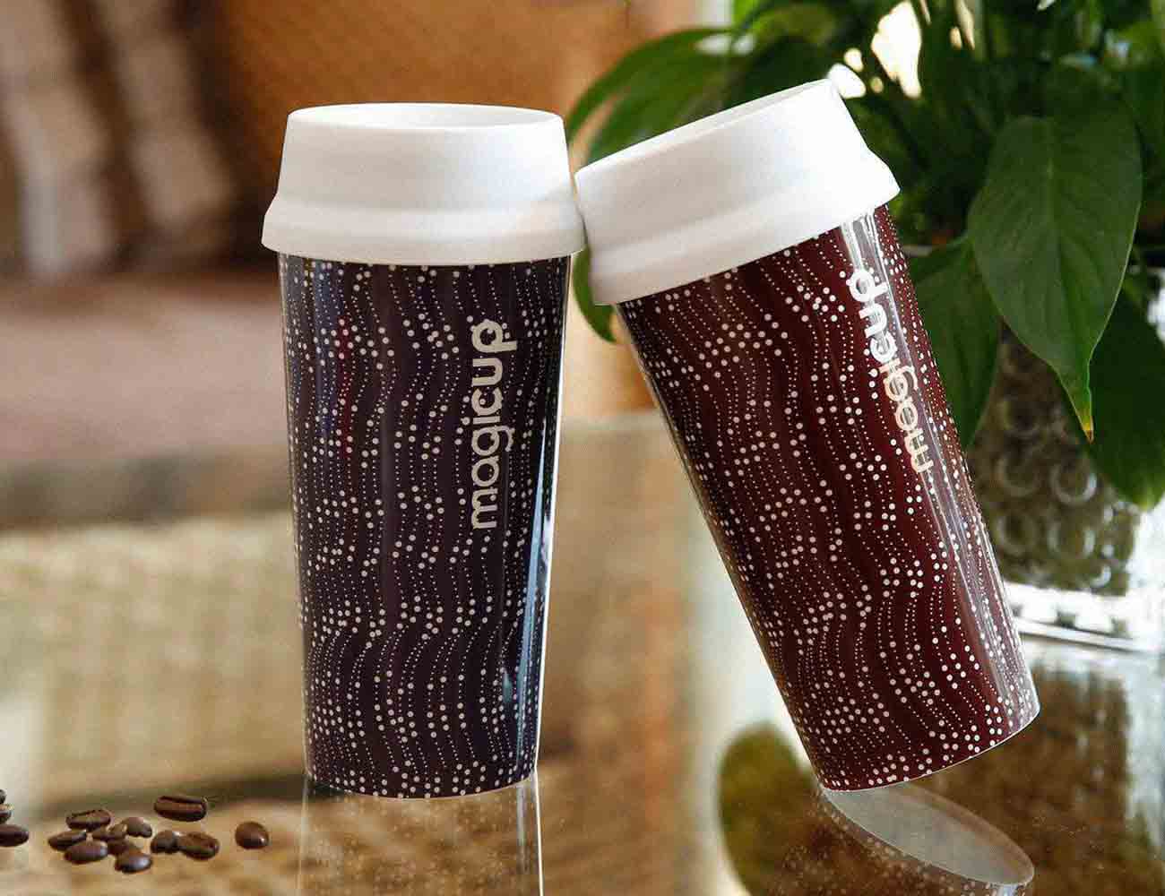 https://thegadgetflow.com/wp-content/uploads/2016/03/Magicup-%E2%80%93-The-Spill-Proof-Travel-Mug-4.jpg