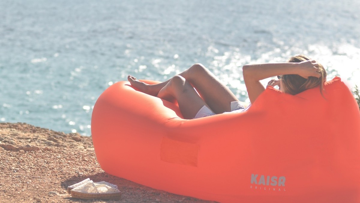 The KAISR Inflatable Lounge is Everything You Need this Summer