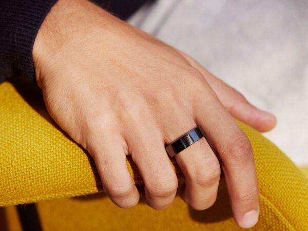 Oura Activity Tracker Ring