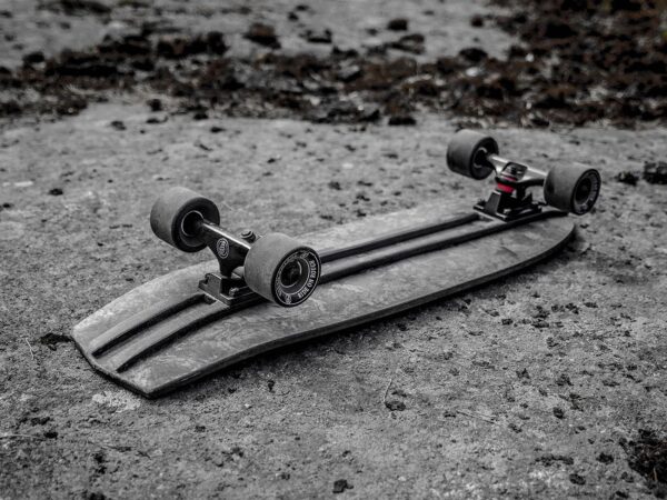 Uitto – The Biocomposite Skateboard