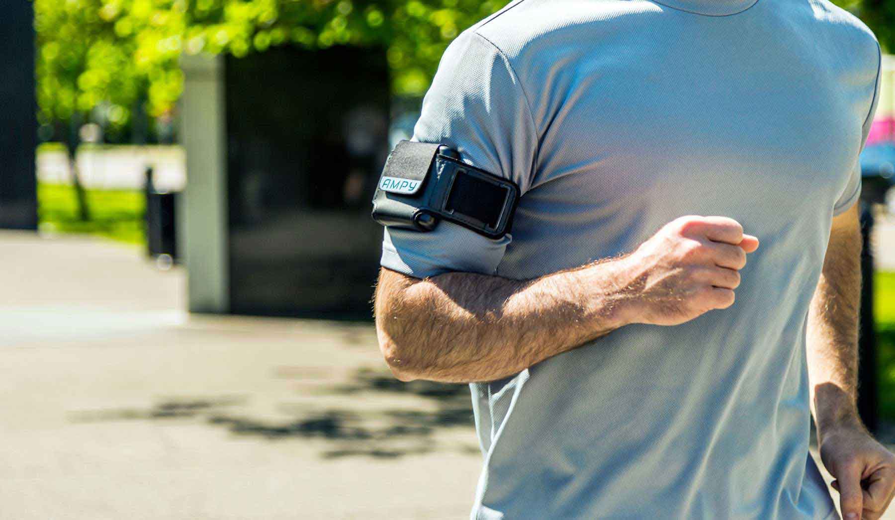 AMPY MOVE – The World’s First Wearable Motion Charger