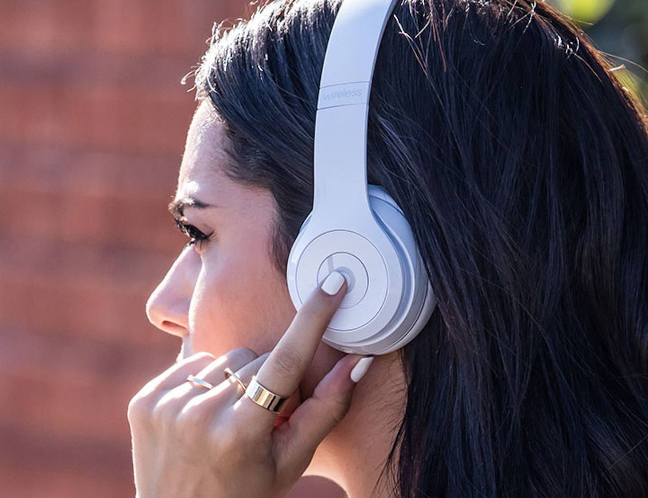 Beats Solo3 Wireless On-Ear Headphones » Gadget Flow