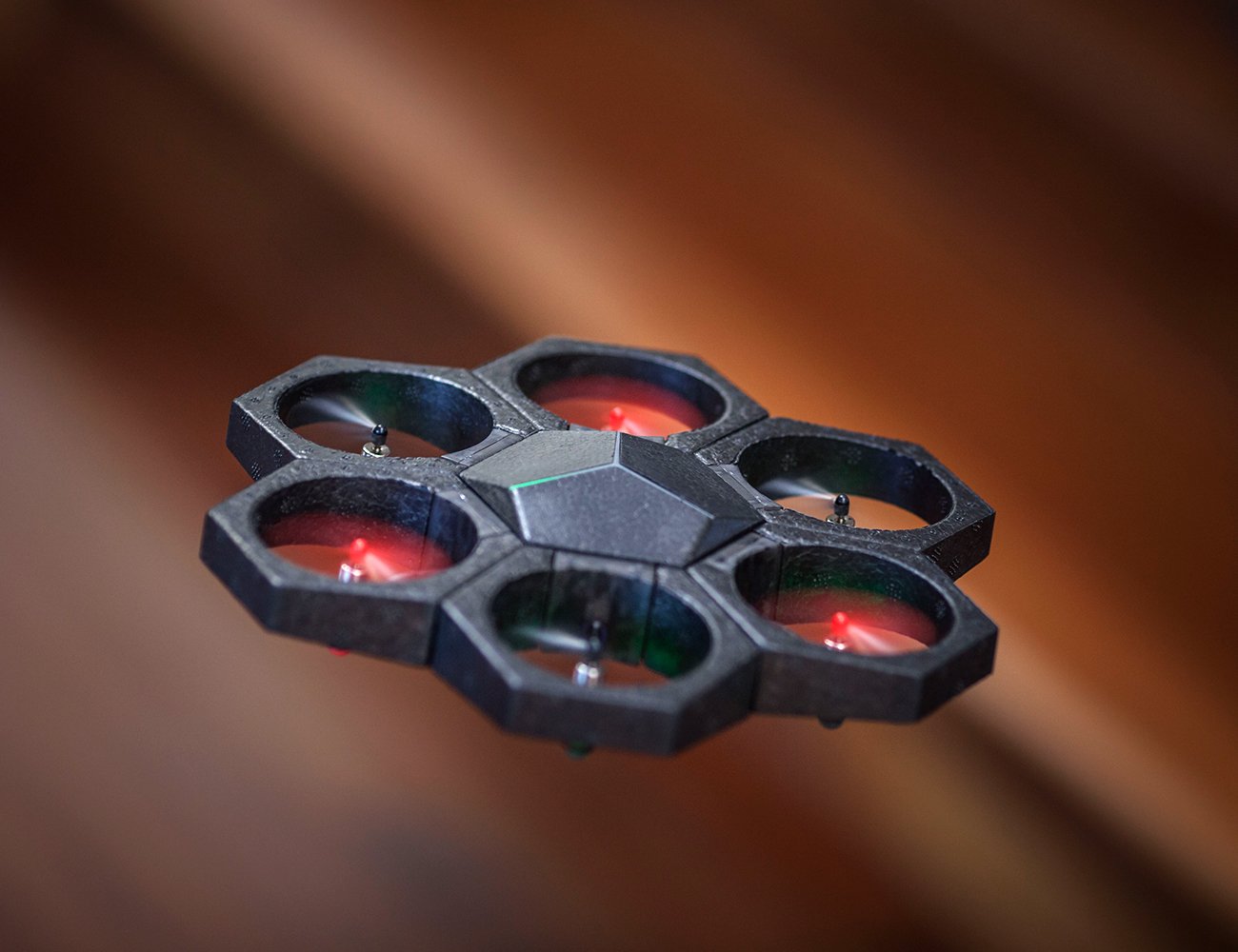 AIRBLOCK – The Easiest Programmable And Convertible Drone
