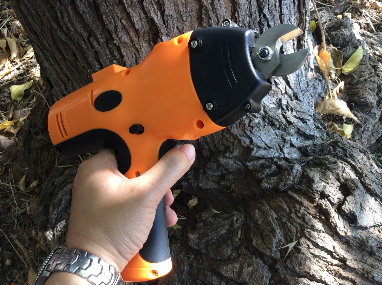 Kuicut – The Ultimate Handy Power Cutter & Tool
