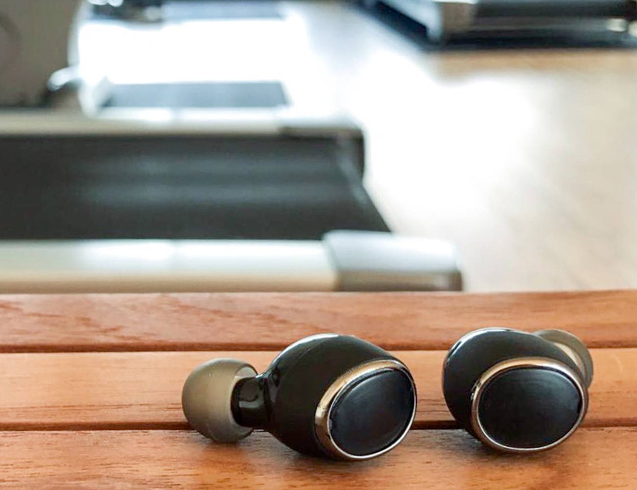 SonaBuds - Smallest Stereo Earbuds w HD Audio & Mic » Gadget Flow