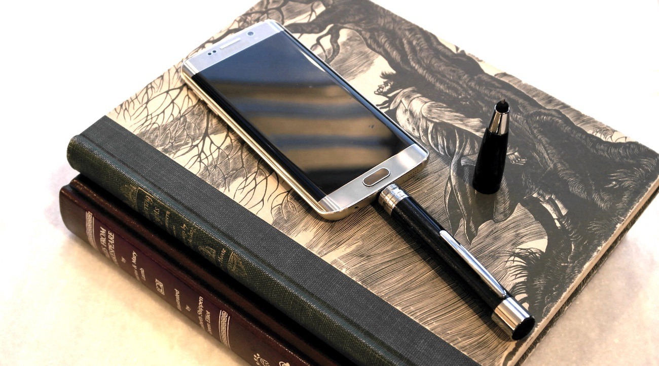 The ChargeWrite+ Is a Concealed Power Bank Pen