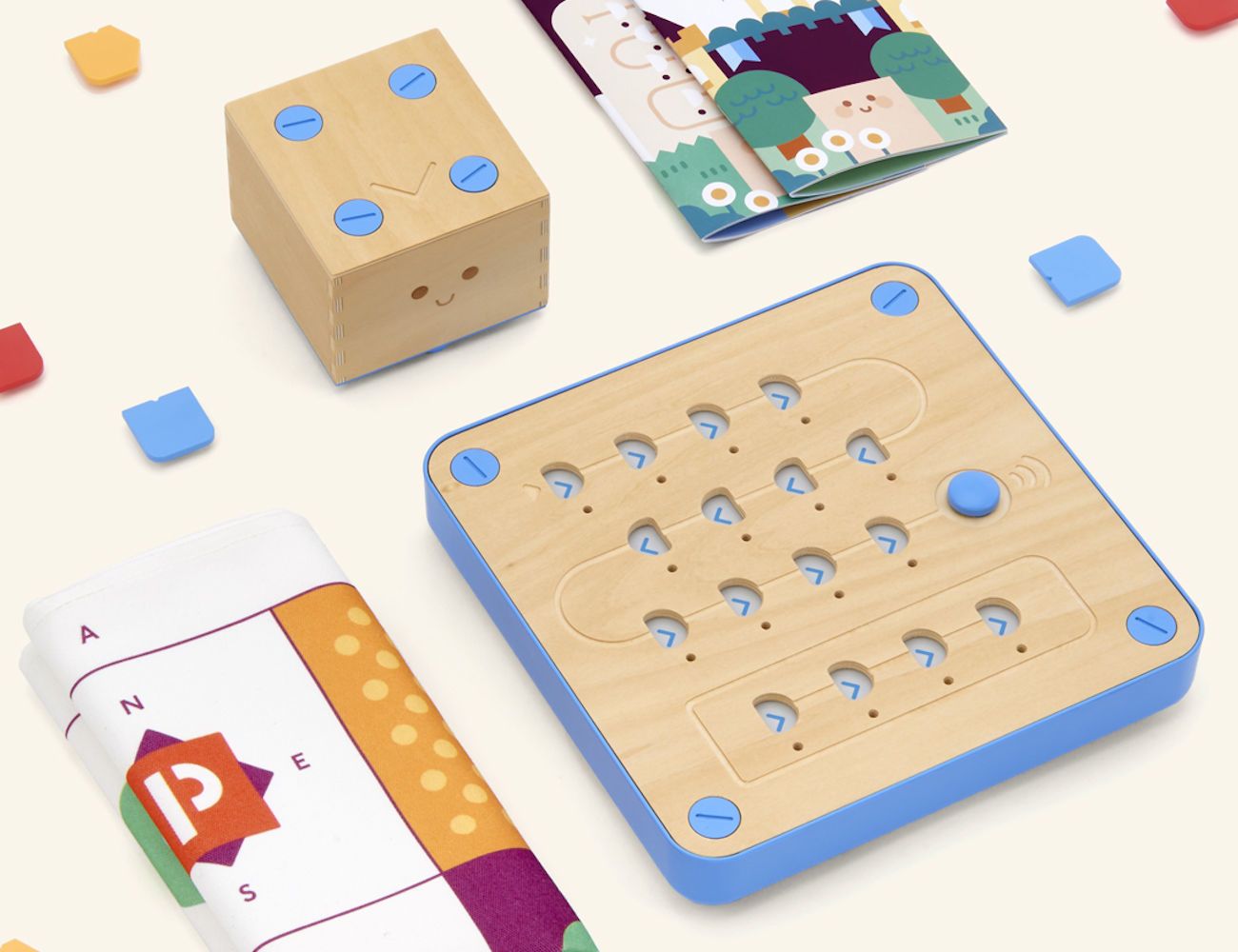 Cubetto: Off-Screen Coding Toy for Kids