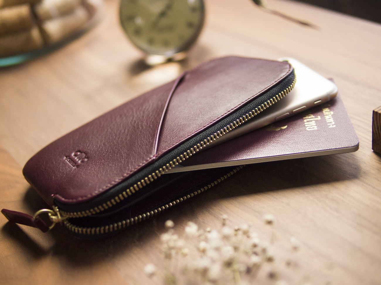 Alto Leather Travel Phone Wallet