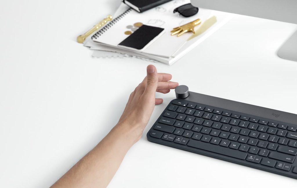 Logitech Craft Advanced Smart Keyboard