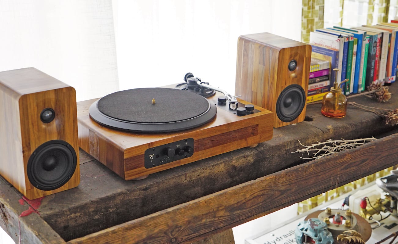 Indulge in Audio Luxury with the TT8 Turntable