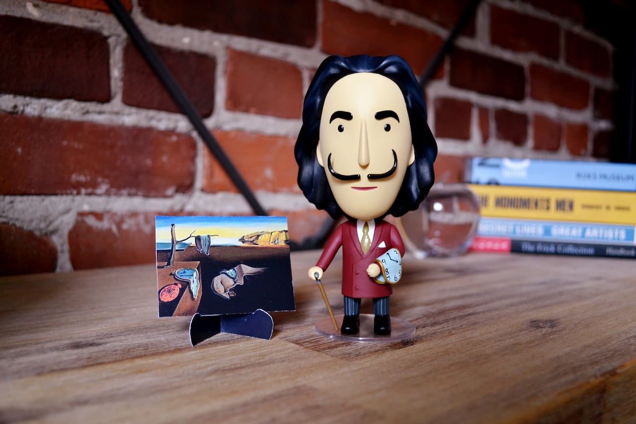 This Salvador Dalí figurine is the ultimate gift for art lovers