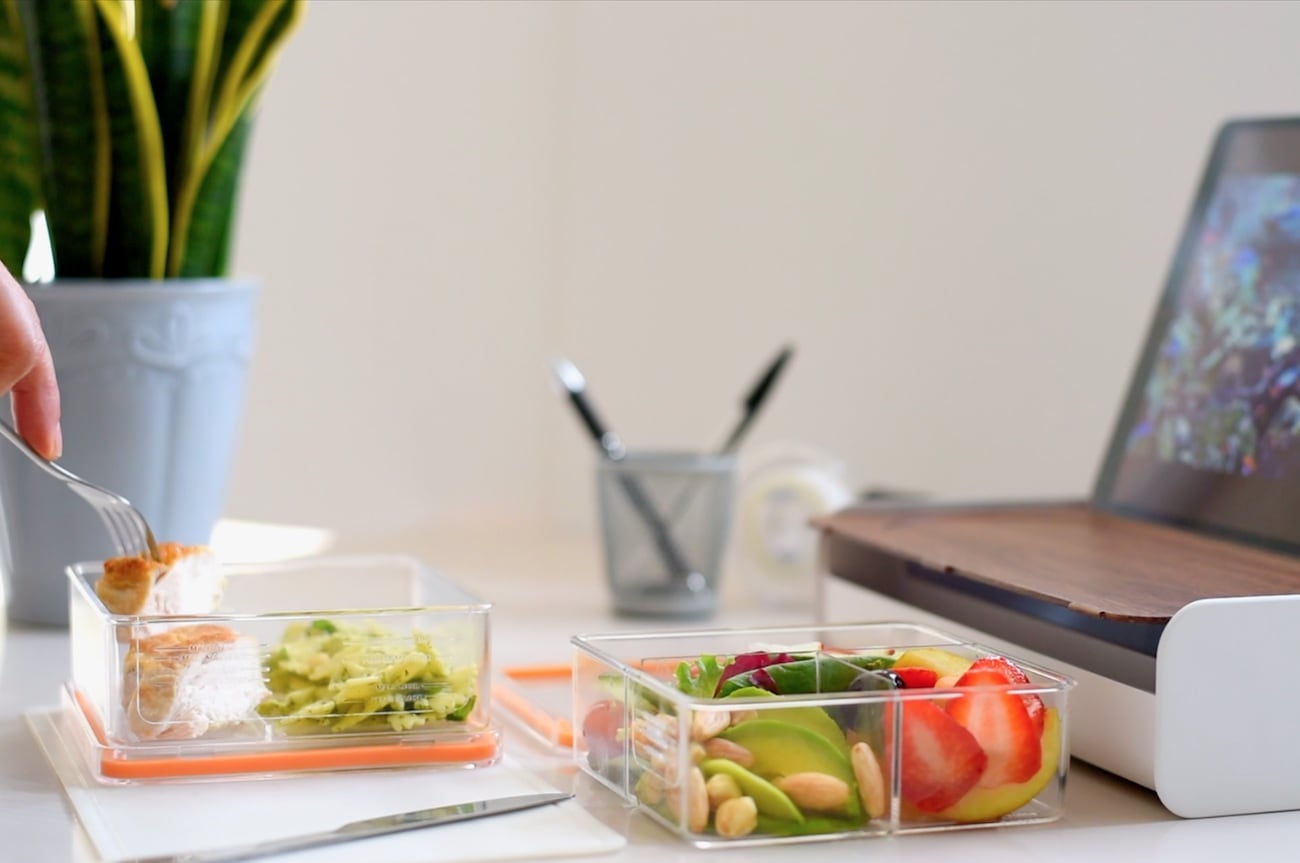 Lunchkitt Nutritional Guided Lunchbox With Device Holder » Gadget Flow