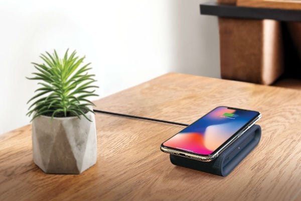 9 Best iPhone X wireless chargers to simplify your life