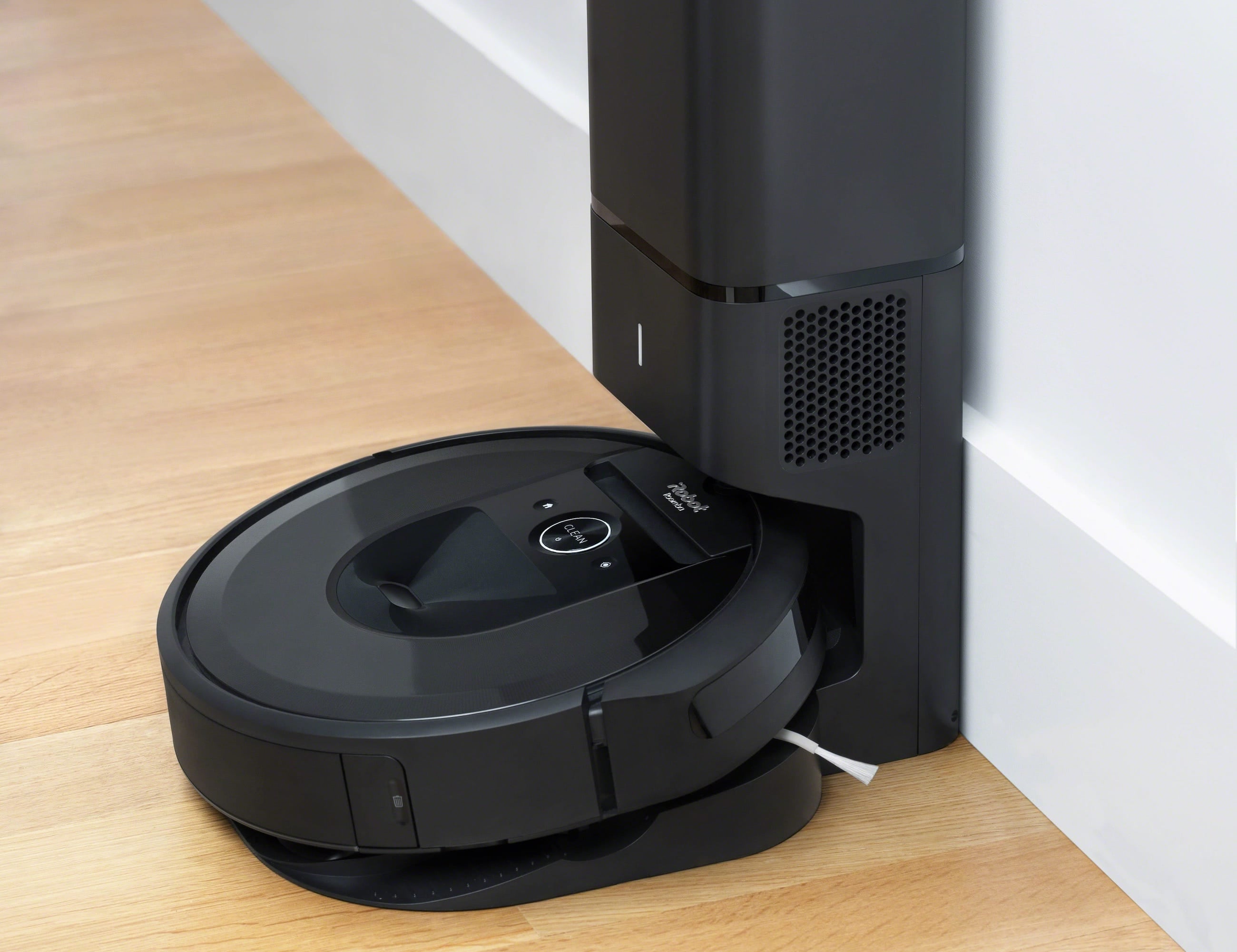 iRobot Roomba i7+ Self-Emptying Robot Vacuum » Gadget Flow