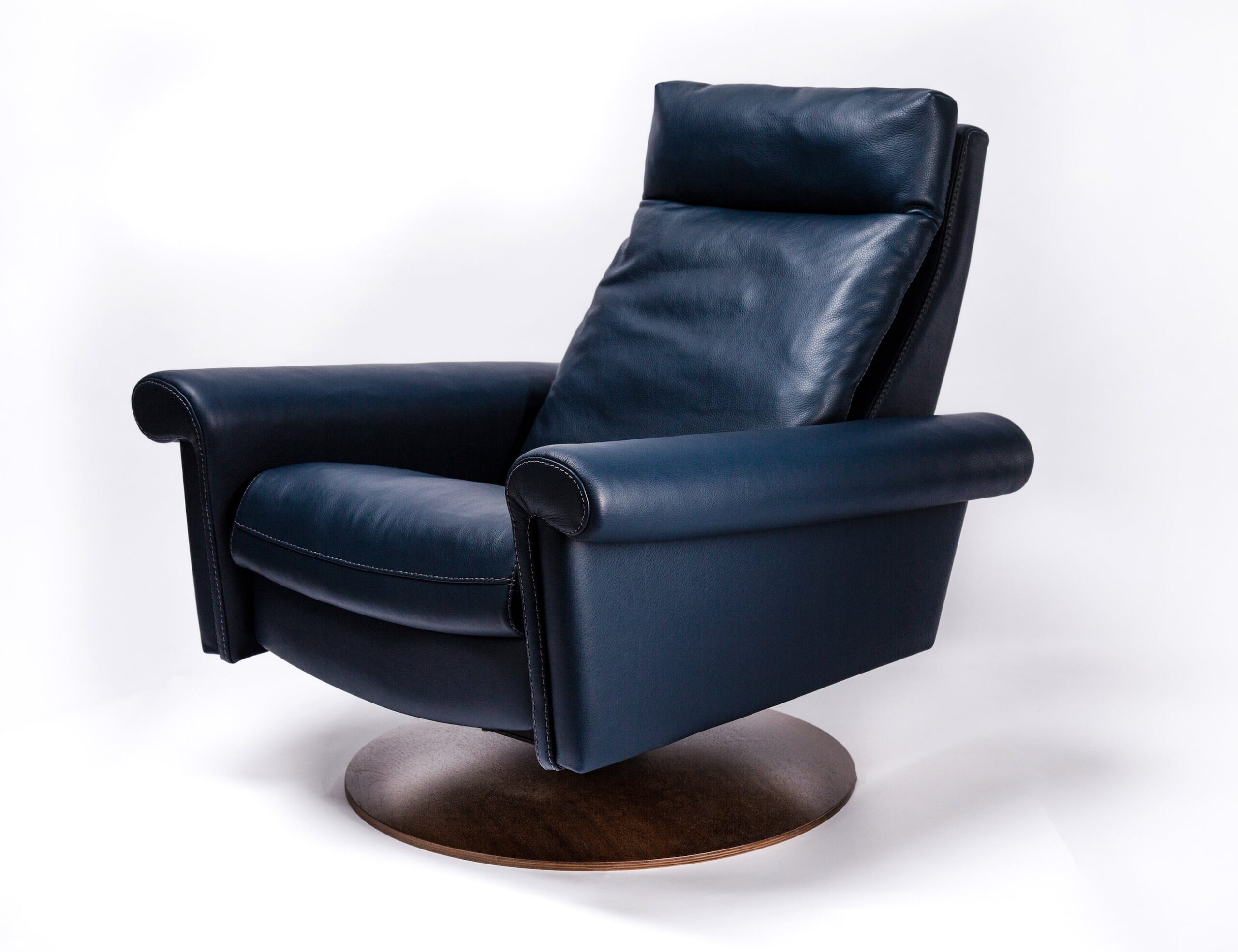 American Leather Comfort Air Chair » Gadget Flow