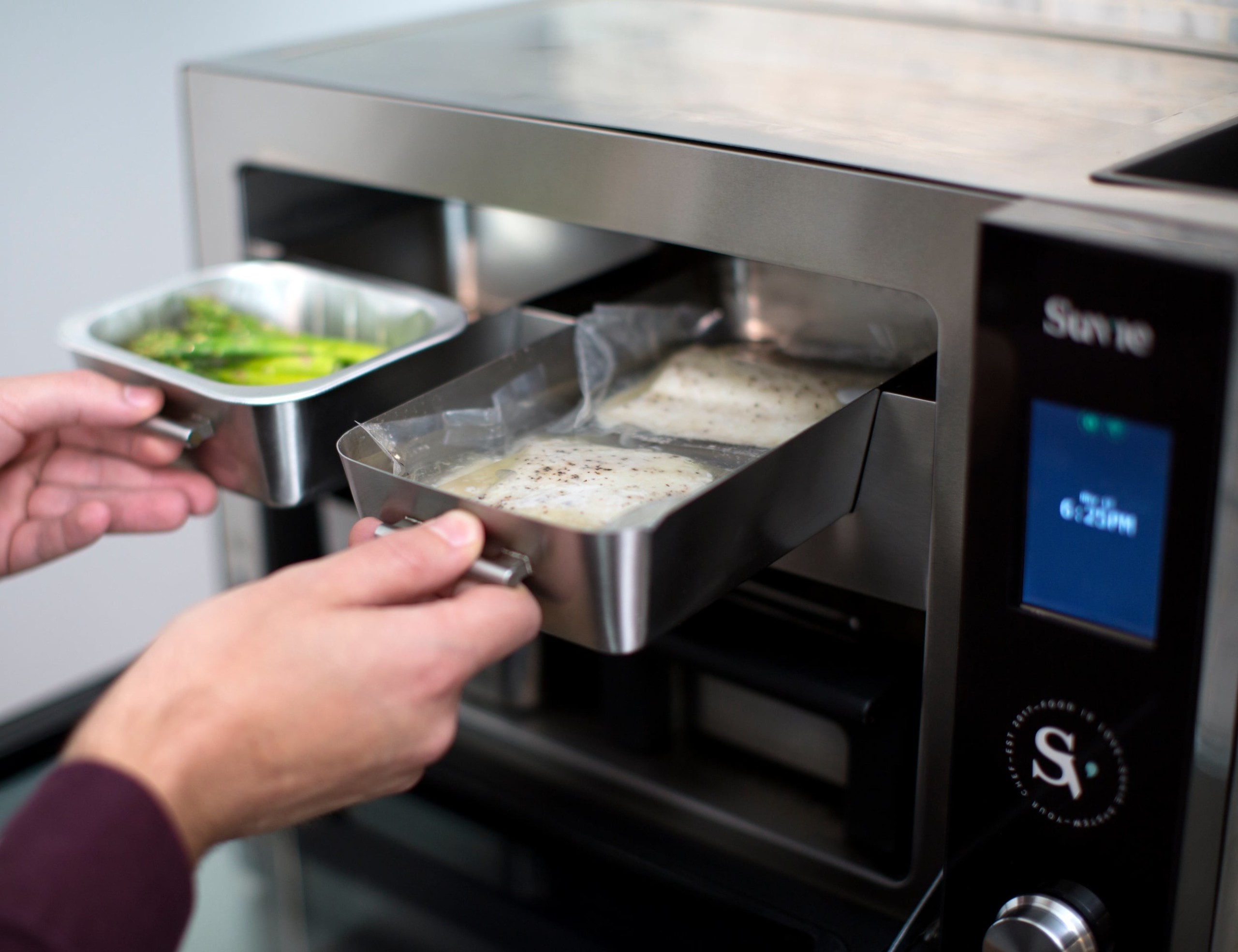 10 Smart kitchen gadgets to save you time and hassle