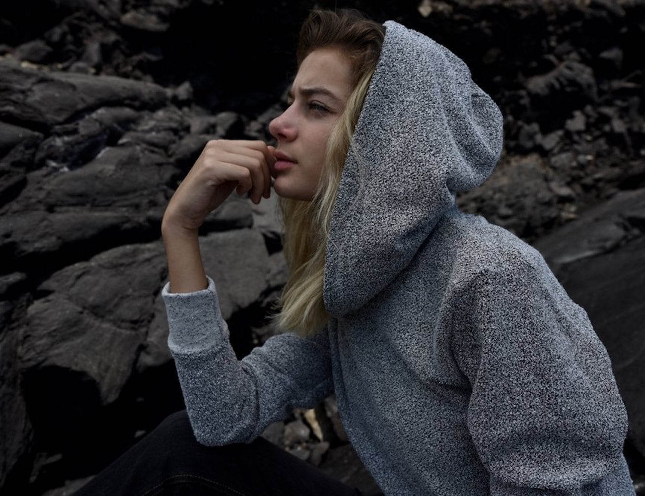 Aros Inflatable Travel Hoodie lets you leave the travel pillow at home