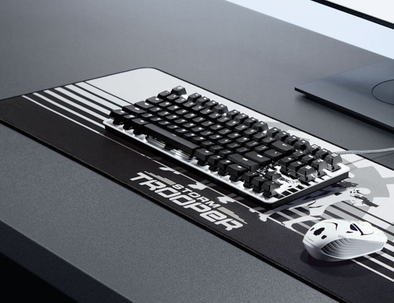Razer BlackWidow Lite Stormtrooper Edition Keyboard gives you Imperial power