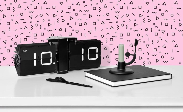 Cloudnola Flipping Out Flip Clock Collection mechanically rotates with the time