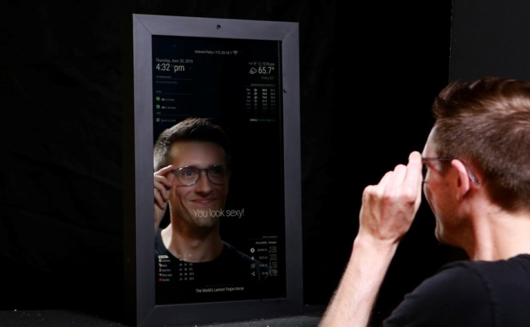 Makr Mirror Customizable Smart Mirror lets you cater the device to you