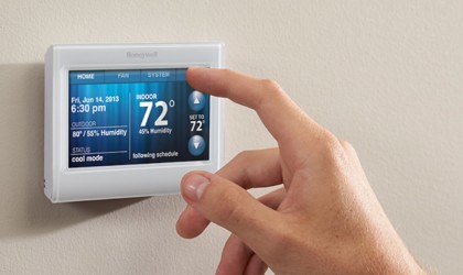 Honeywell Wi-Fi 9000 7-Day Programmable Thermostat