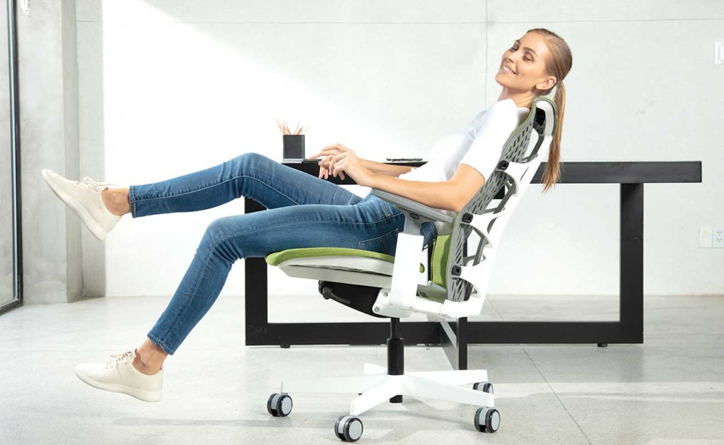 This Range of Motion Office Chair Offers Equal Parts Comfort And Support