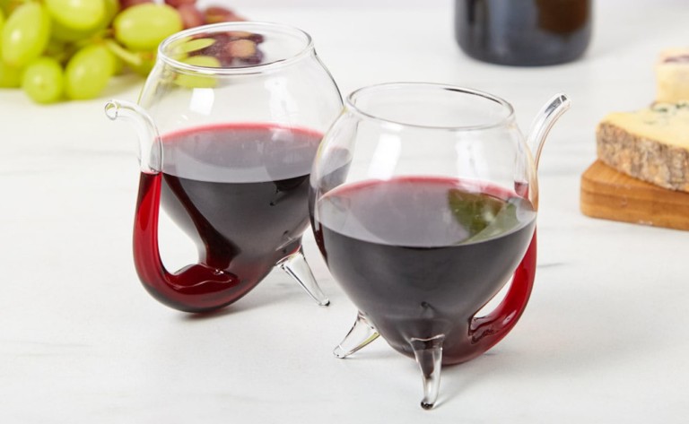 Wino Sippo Stable Wine Glasses make decanting and drinking your wine a breeze