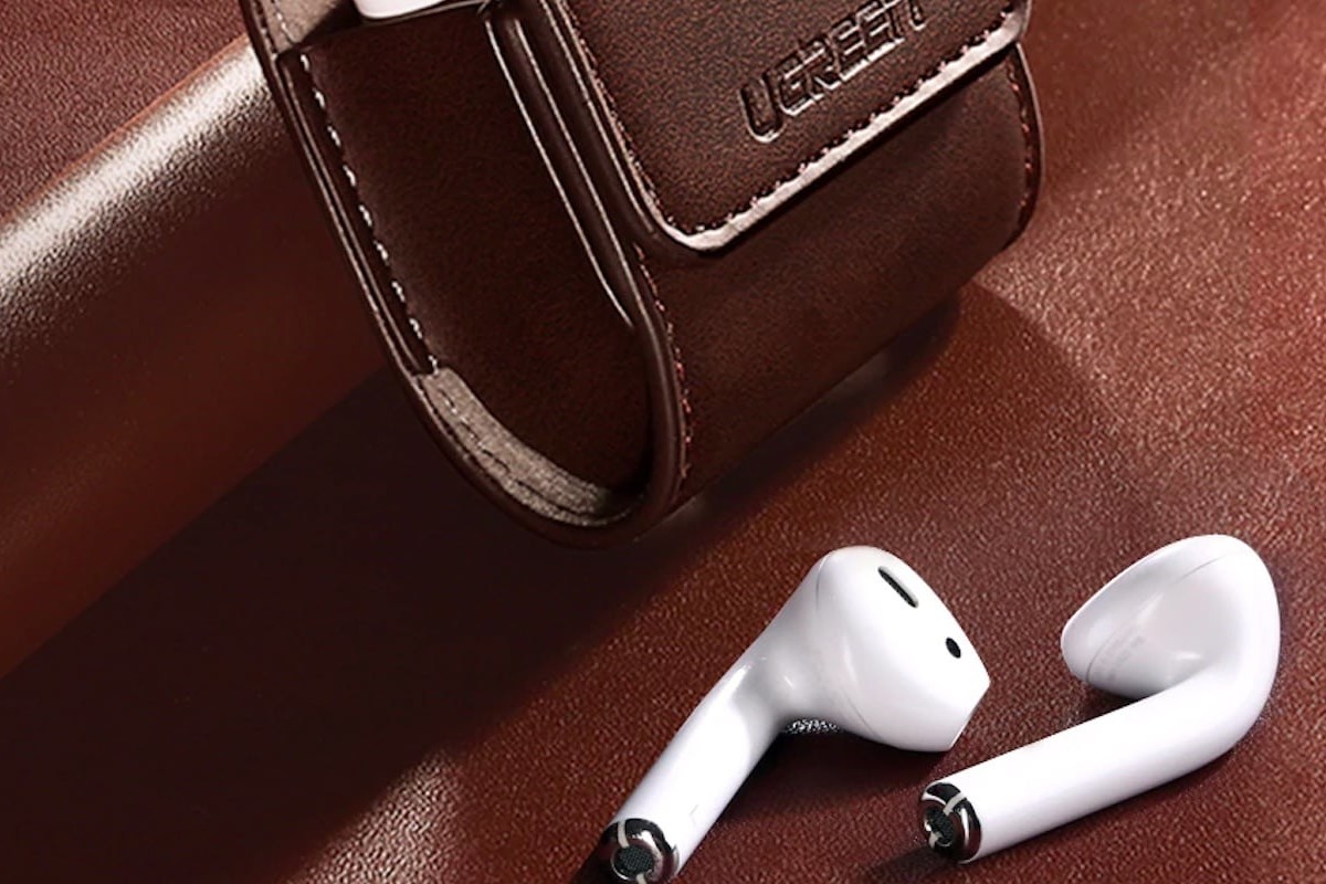 This 360-Degree Full Protection AirPods Case comes with a strong magnetic closure