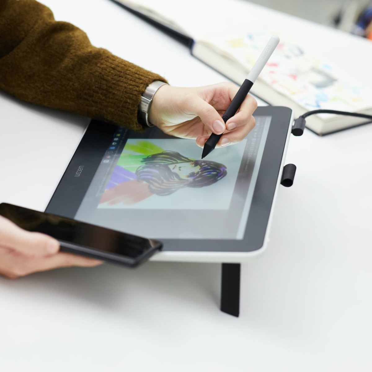 Wacom One Creative Pen Display makes you feel like you’re drawing on paper