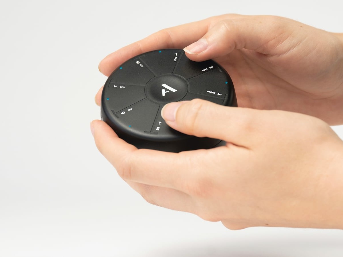 This Handheld Musical Instrument Is a PalmSized Synth