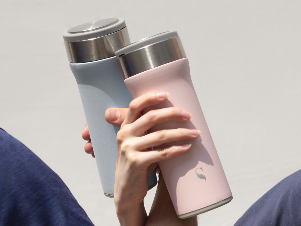 Kokoro Thermal Flask has a solid porcelain interior