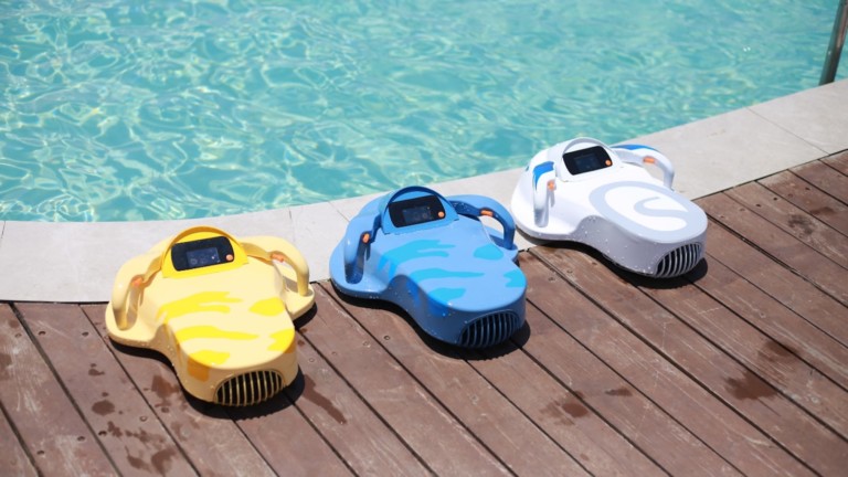 Havospark Sharki Motorized Kids Swimming Kickboard creates an exciting and safe experience