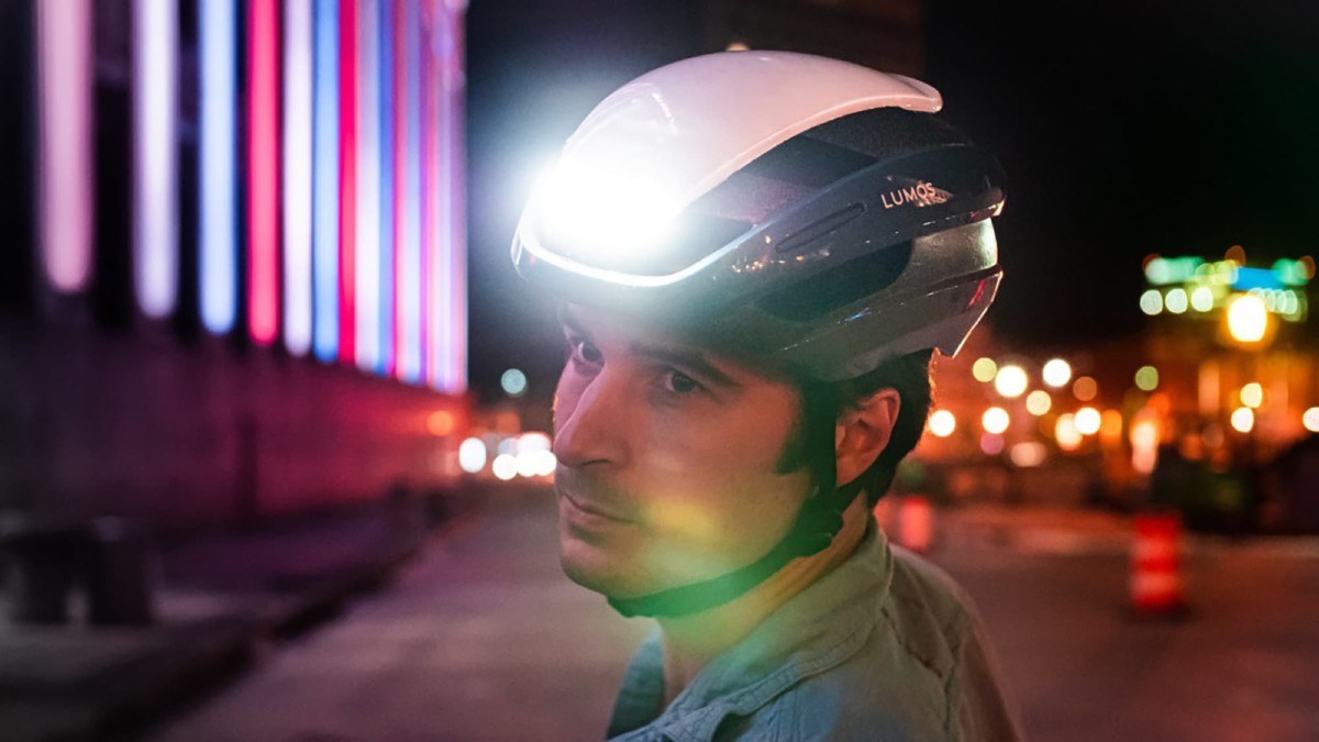 illuminated bike helmet