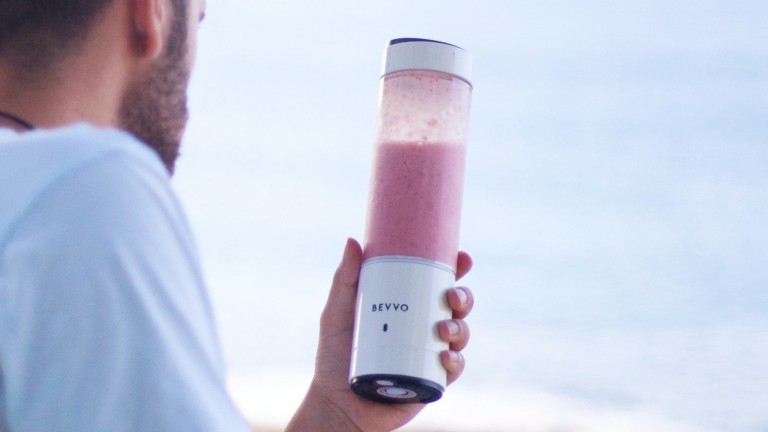 BEVVO Portable Blender Compact Smoothie Maker creates a healthy drink on the go