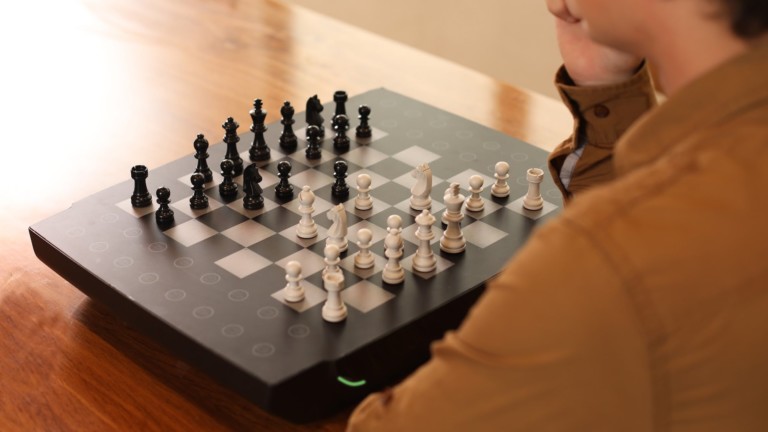 Square Off Swap Magical Chessboard has a built-in coaching feature