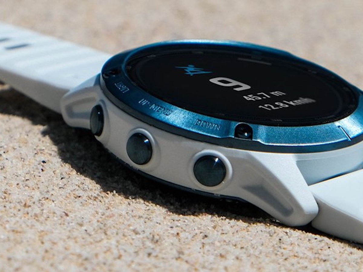 Garmin fēnix 6 Solar Series fitness watch uses the sun to charge