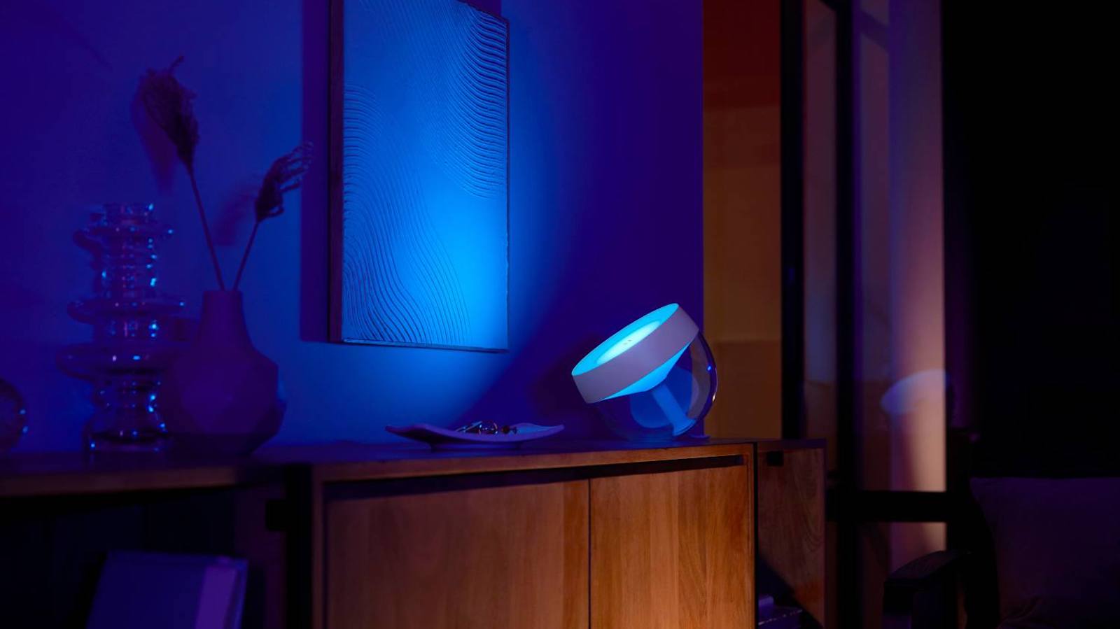 Philips Iris table provides rich, ambient lighting » Flow