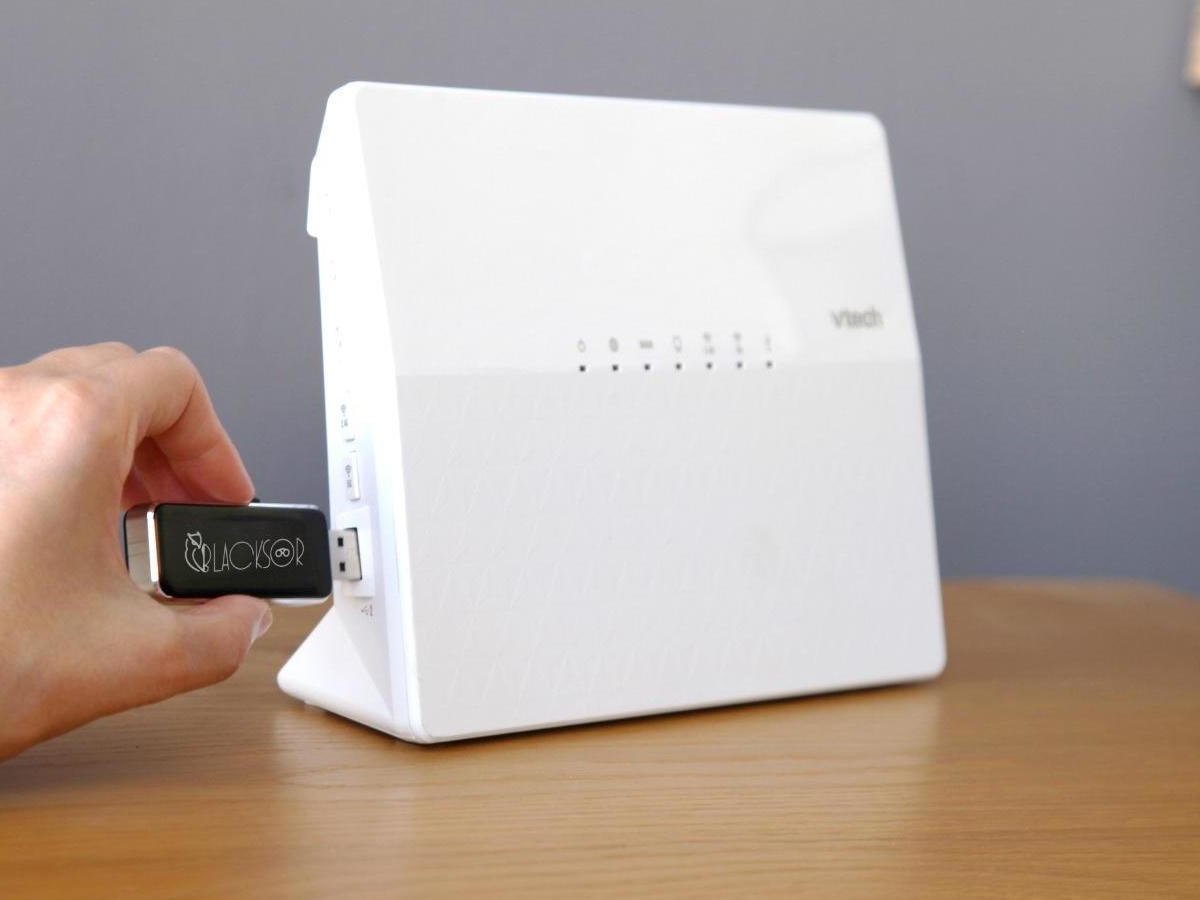 BlackSor plugandplay router security system protects your family