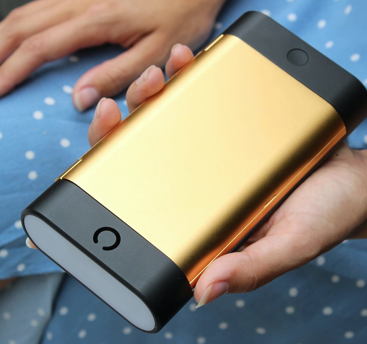 EZ Power 27,000 mAh power bank is an all-in-one charging solution that changes color