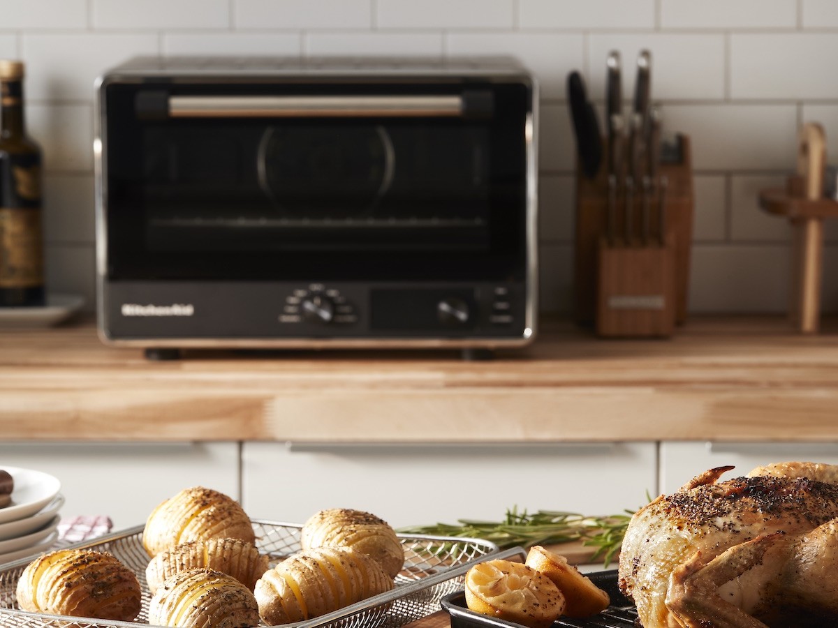 KitchenAid Digital Countertop Oven features 9 preset cooking functions