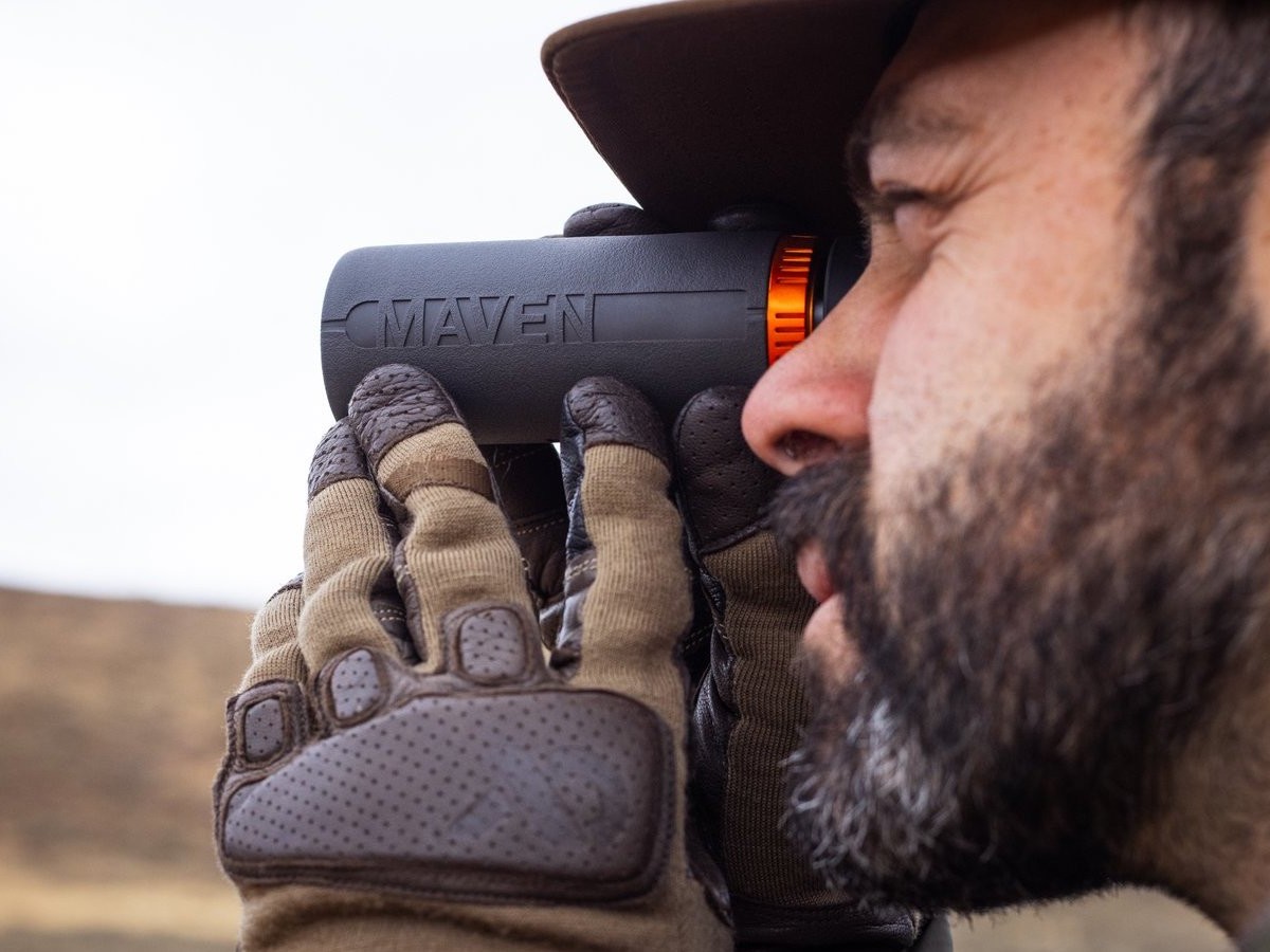 MAVEN CM.1 EDC monocular uses multicoated ED glass for clarity even for far-away objects